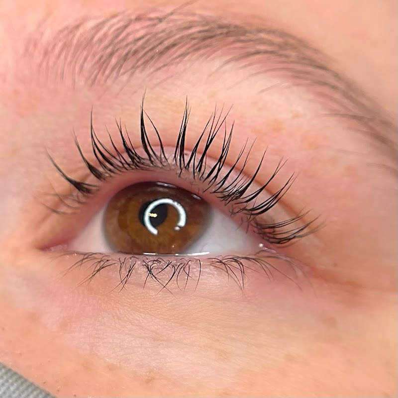 Photo of Brows & Lashes by Laura (Inside Lyndsey's Beauty Studio)