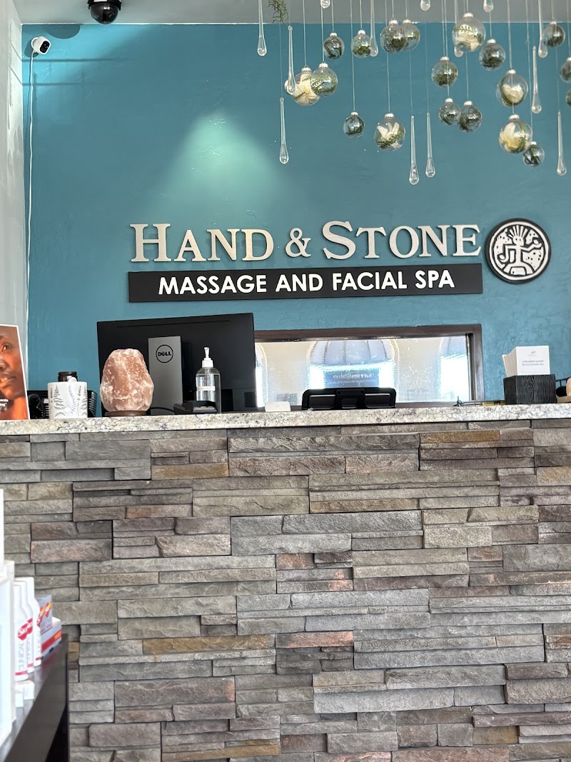 Hand & Stone Massage and Facial Spa photo 5