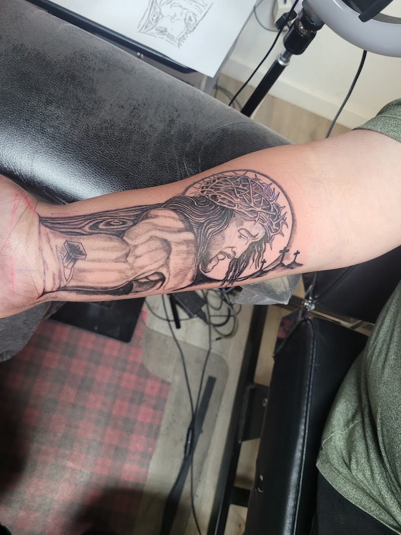 Reed Between The Lines Tattoo Studio, LLC. photo 5