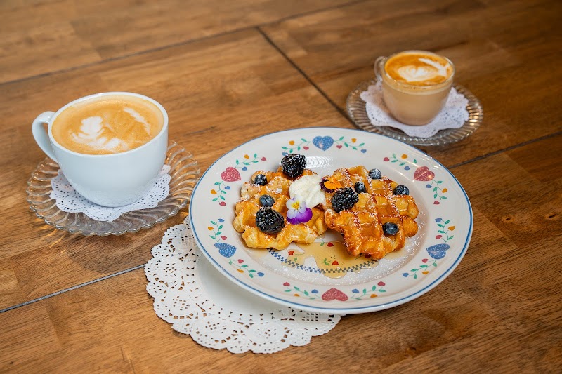 Sandpino's Coffee & Brews photo 2