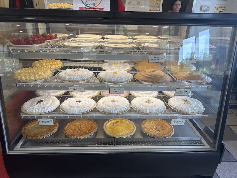 Nation's Giant Hamburgers & Great Pies photo 3