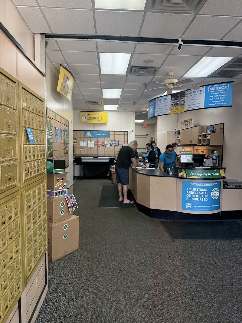 The UPS Store photo 4
