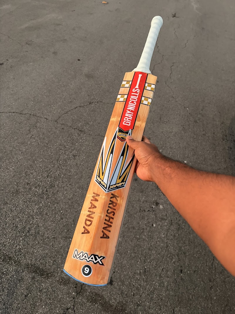 Cricsavvy.ai Bat protection and Laser Engraving photo 2
