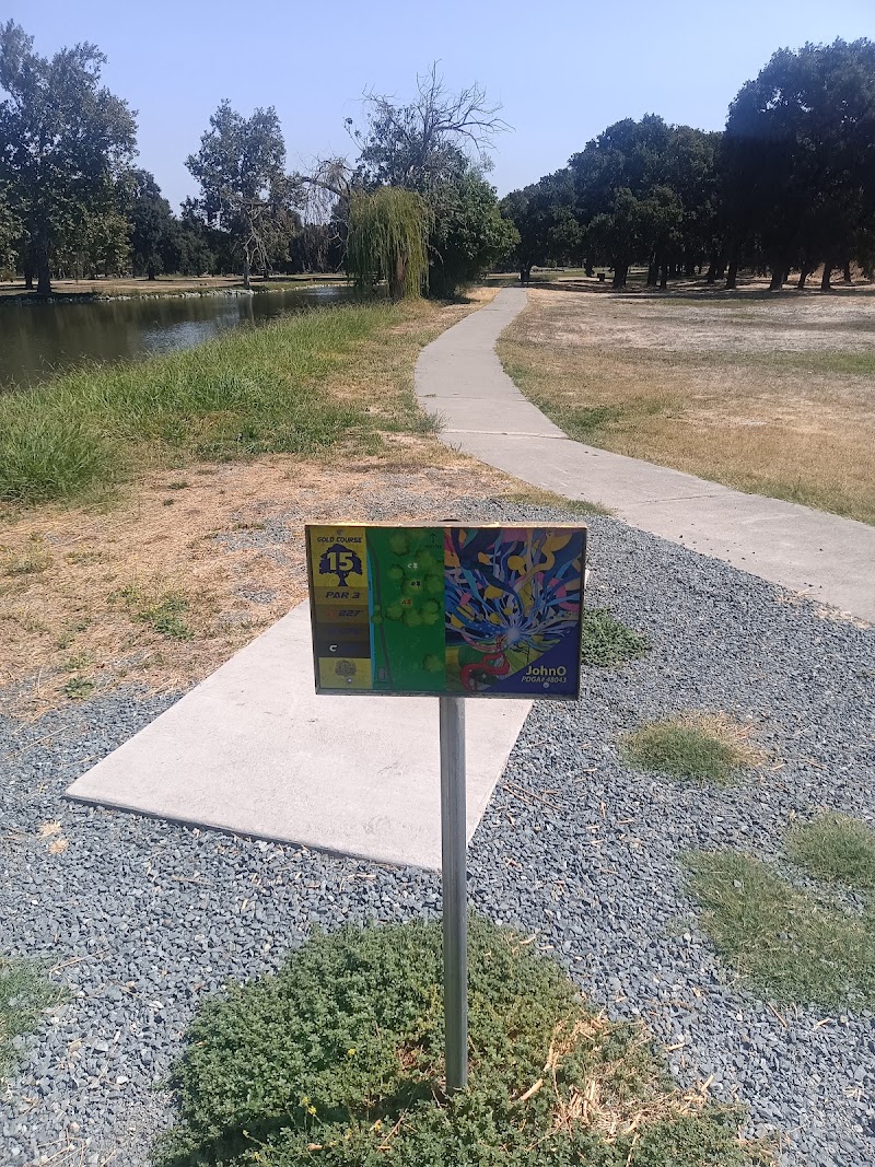 Oak Grove Lake photo 3