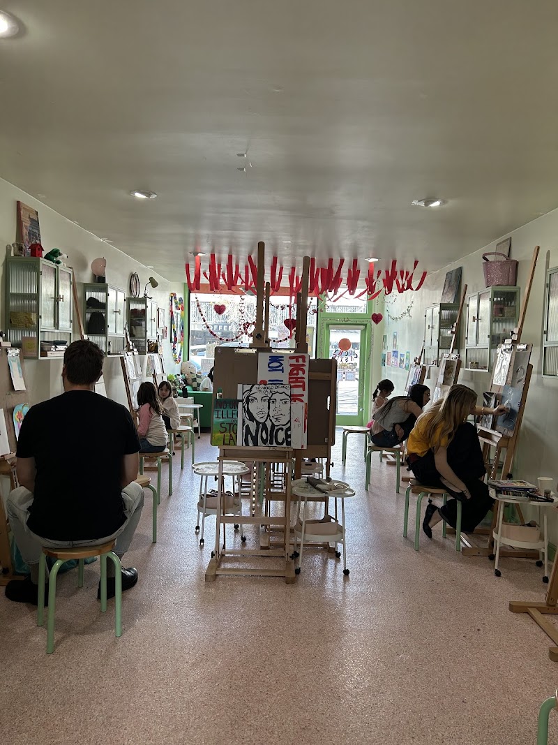 Lucky Castle Art Studio photo 5