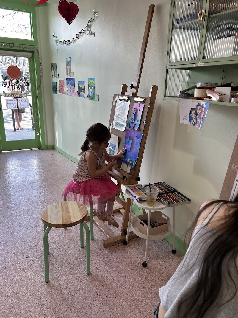 Lucky Castle Art Studio photo 3
