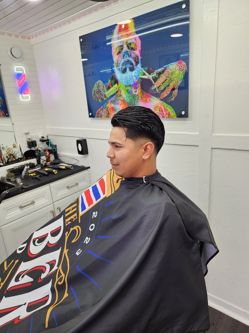 Sheilanys Sheiler Barber, Inc photo 2