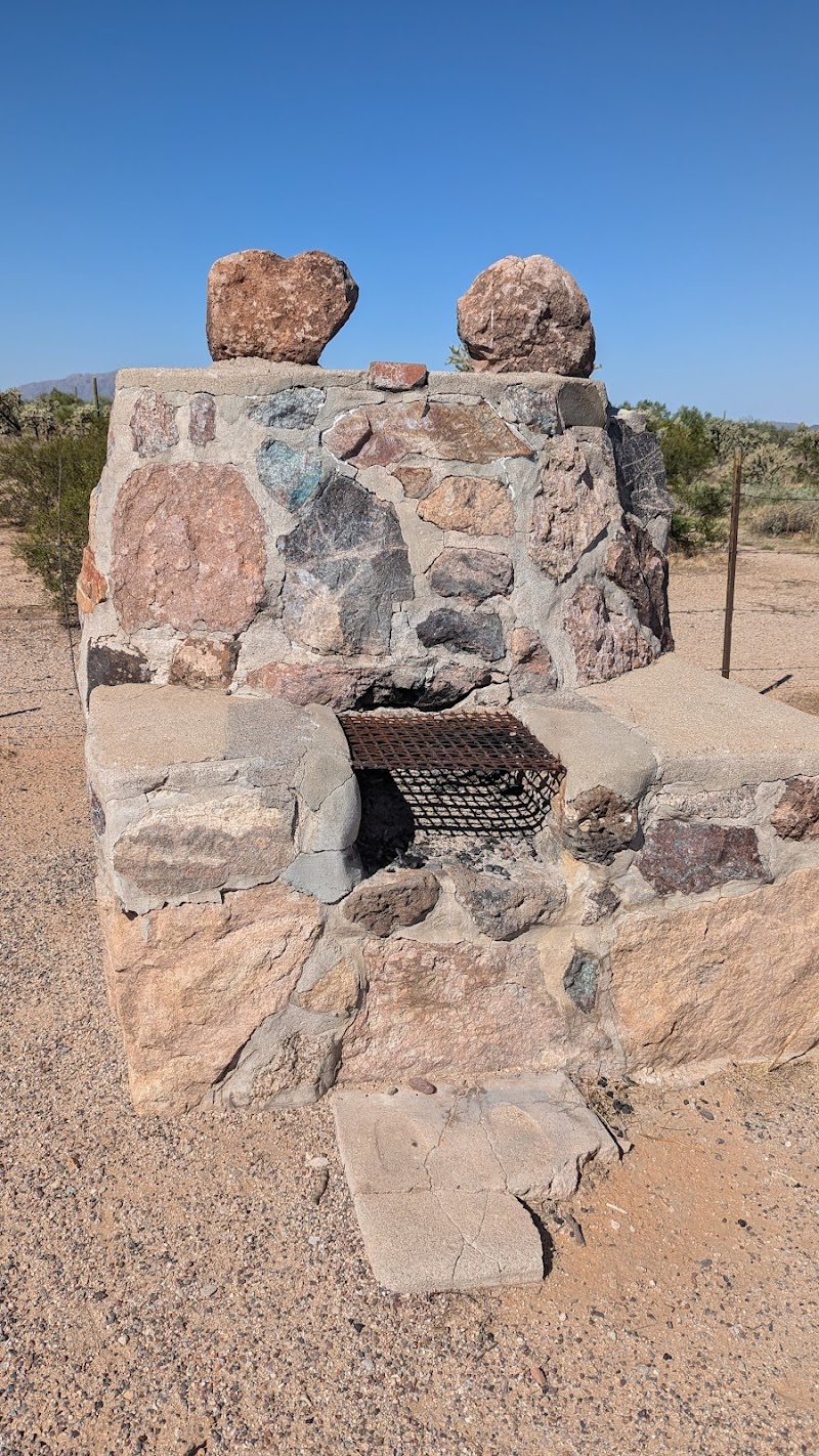 Tom Mix Memorial photo 4