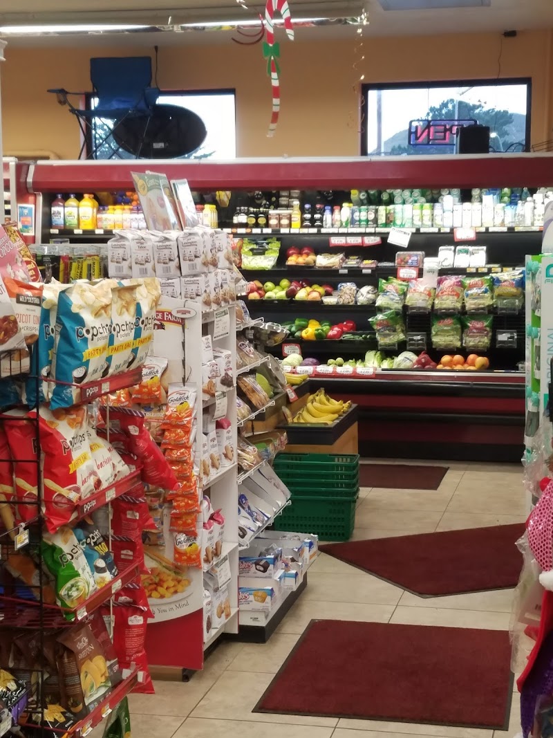 Sun Valley Market photo 4