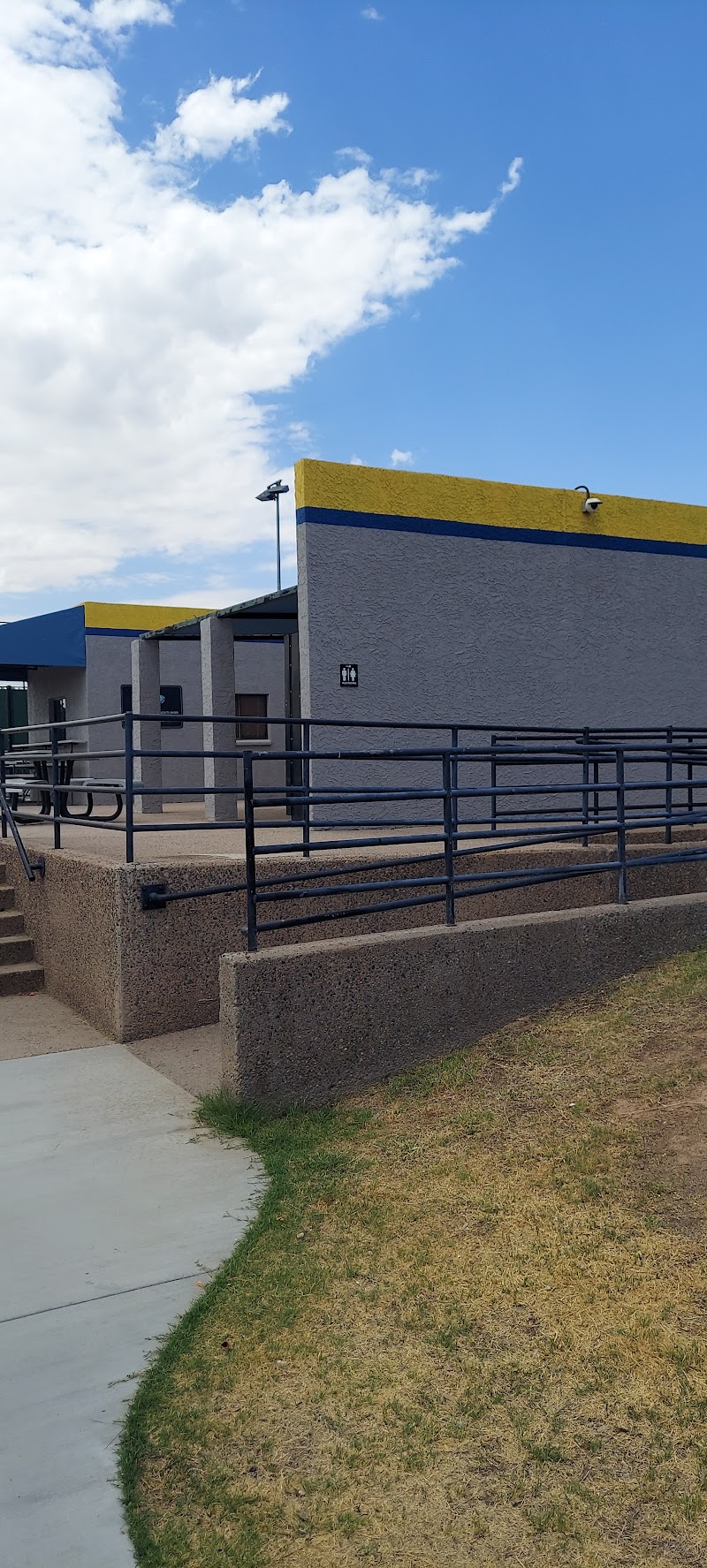 Kiwanis Park Tennis Courts photo 5