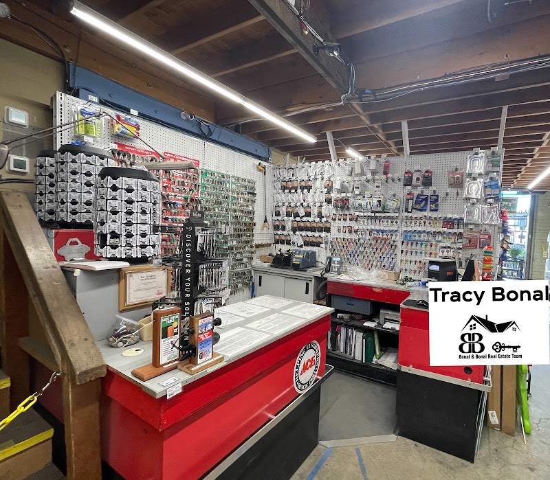 Pete's Ace Hardware photo 2