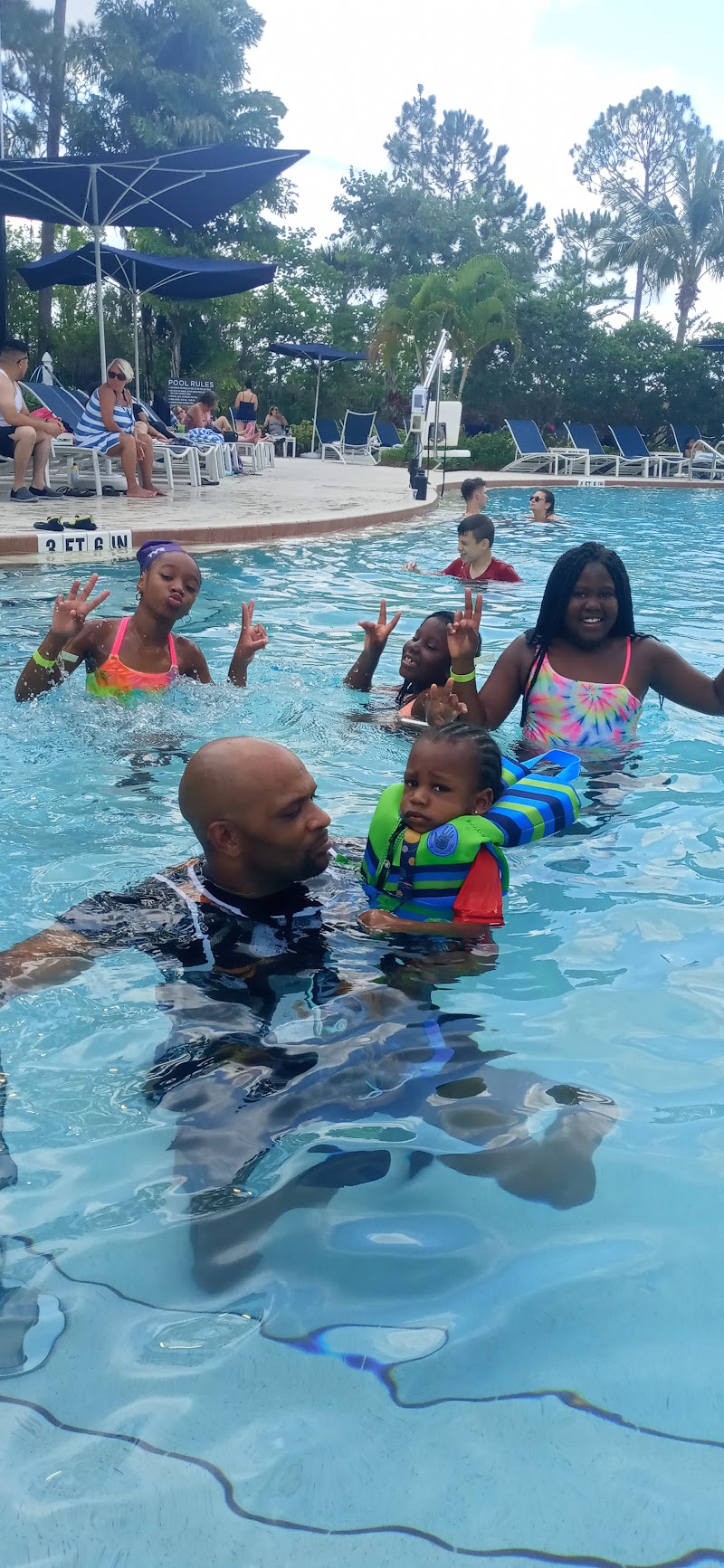 Surfari Water Park at The Grove Resort photo 5