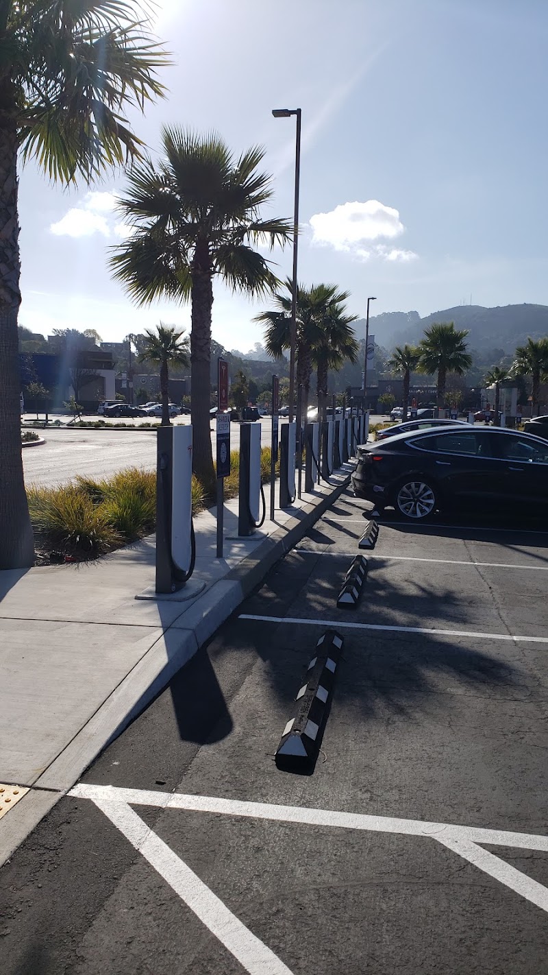 Tesla Supercharger photo 5