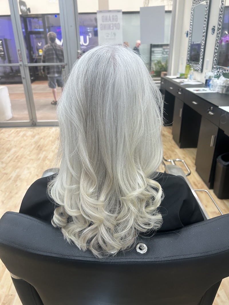 Amar's Hair & Threading Salon photo 4