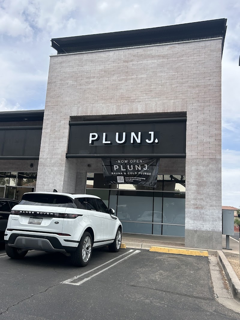 PLUNJ Paradise Valley photo 3