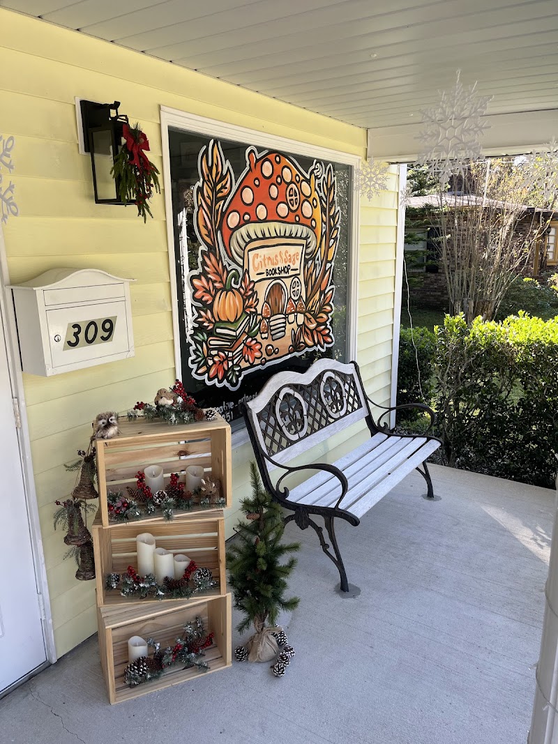Citrus & Sage Bookshop photo 4