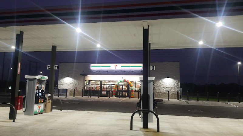 Photo of Shell Point Rd @ 24th St