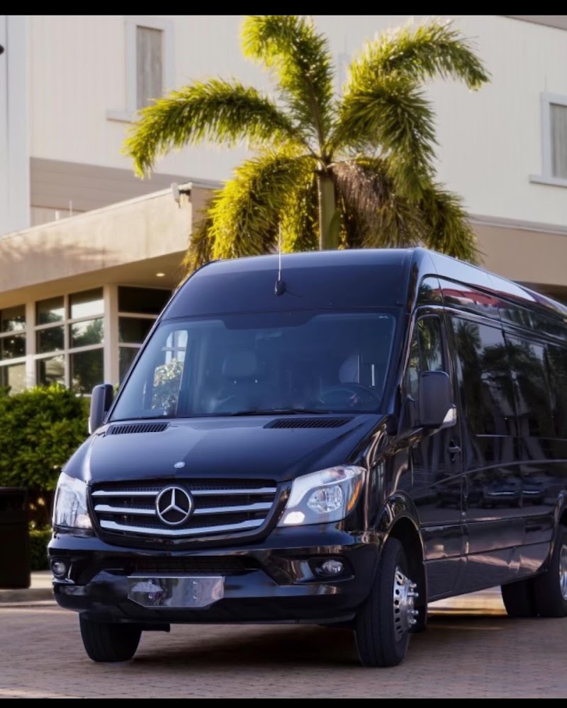 Ultimate Party Bus photo 4