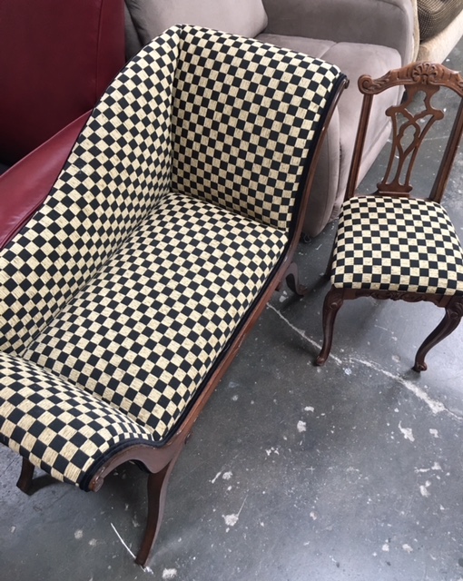 Dan's Upholstery photo 4