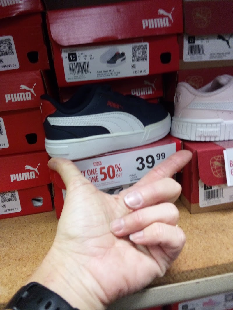 Foot Locker photo 3