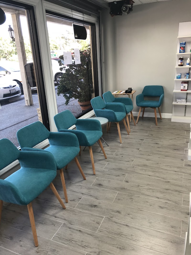 Jade 2 Pharmacy photo 4
