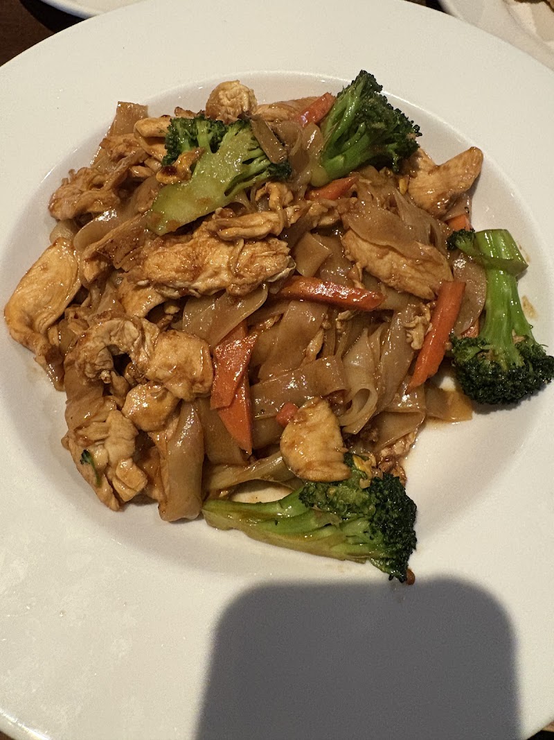 Thai Place Restaurant and Full Bar photo 4
