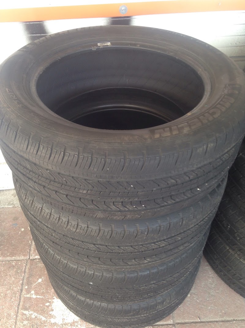 Tom's Tires II photo 3