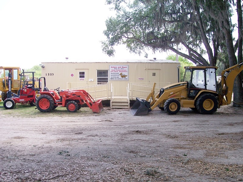 Moyer Trucks & Equipment Inc photo 2