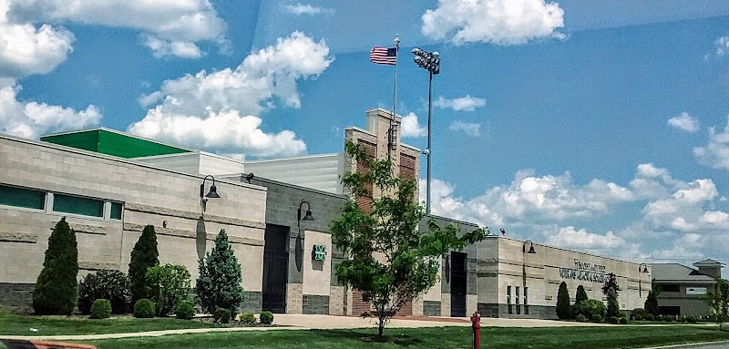 Hoops Family Field photo 3