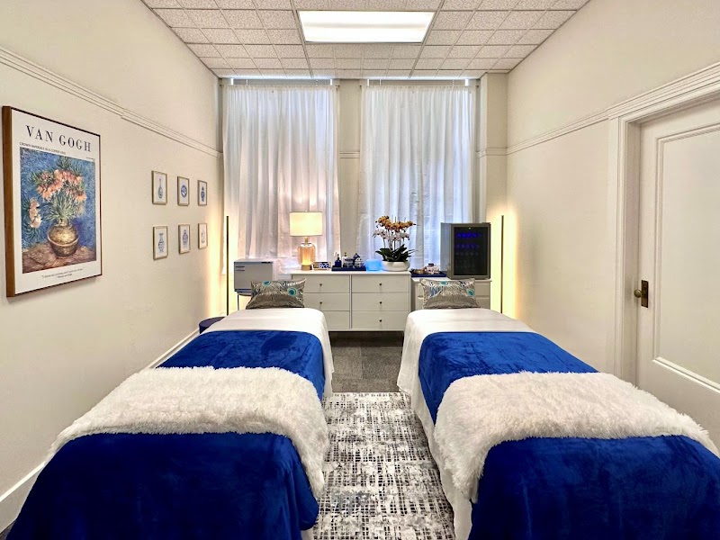 Volonte San Francisco Massage Therapy & French Esthetics photo 3
