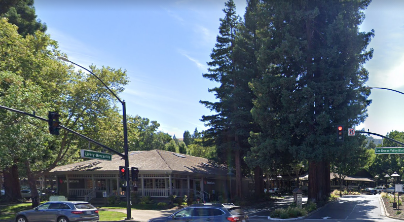 Photo of Danville Livery Shopping Center