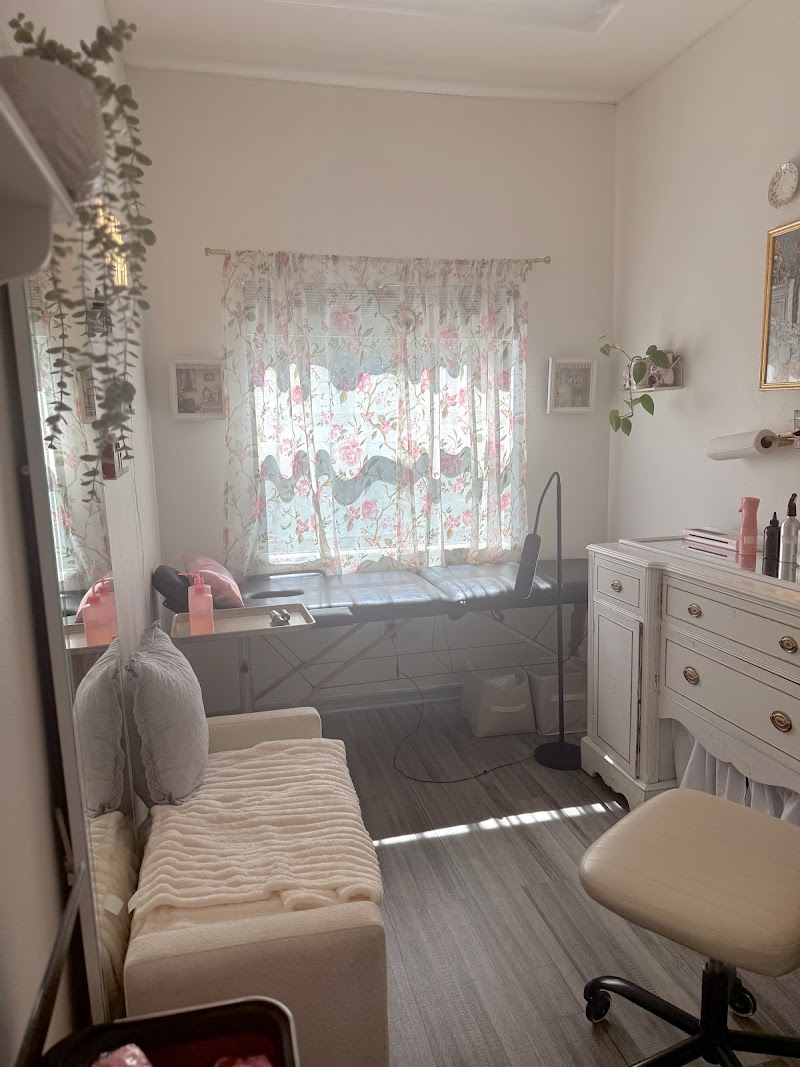 Blossom Ink Studio photo 3