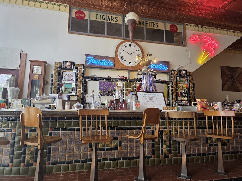 The Lyric Soda Fountain photo 5