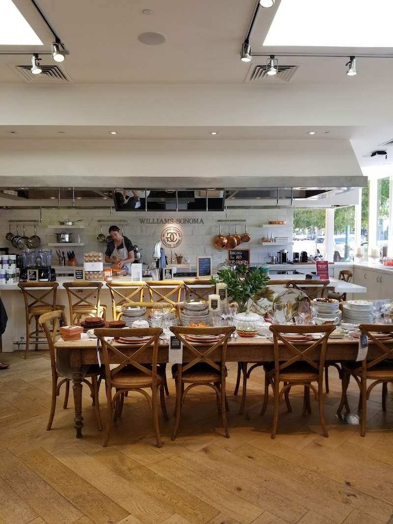 Williams-Sonoma photo 3