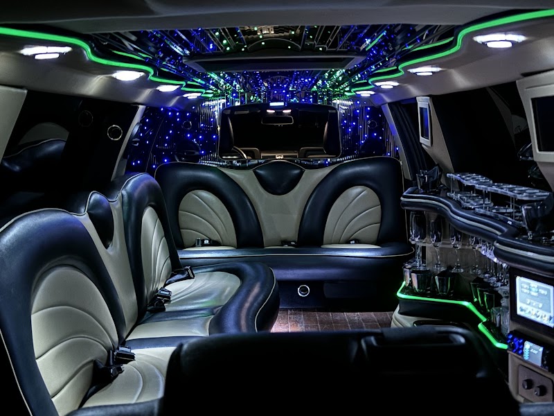 Venture Limos photo 5