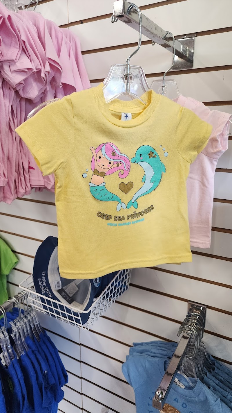 Gift shop photo 4