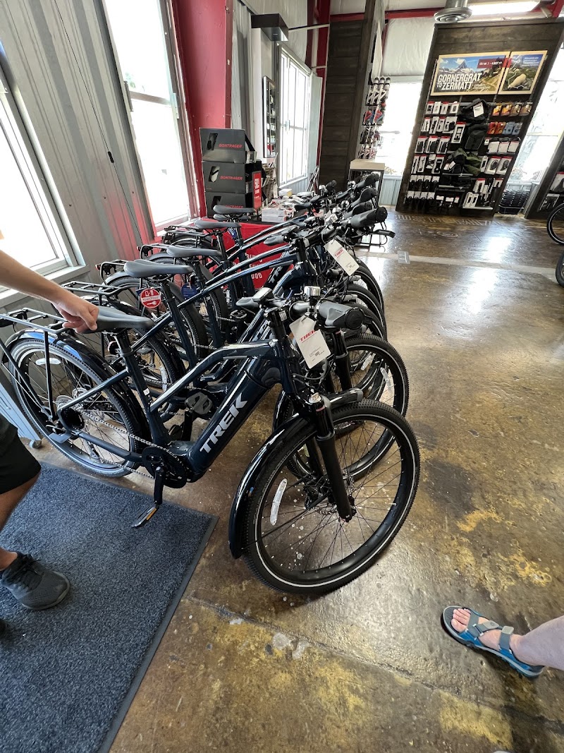 Trek Bicycle Seminole photo 2