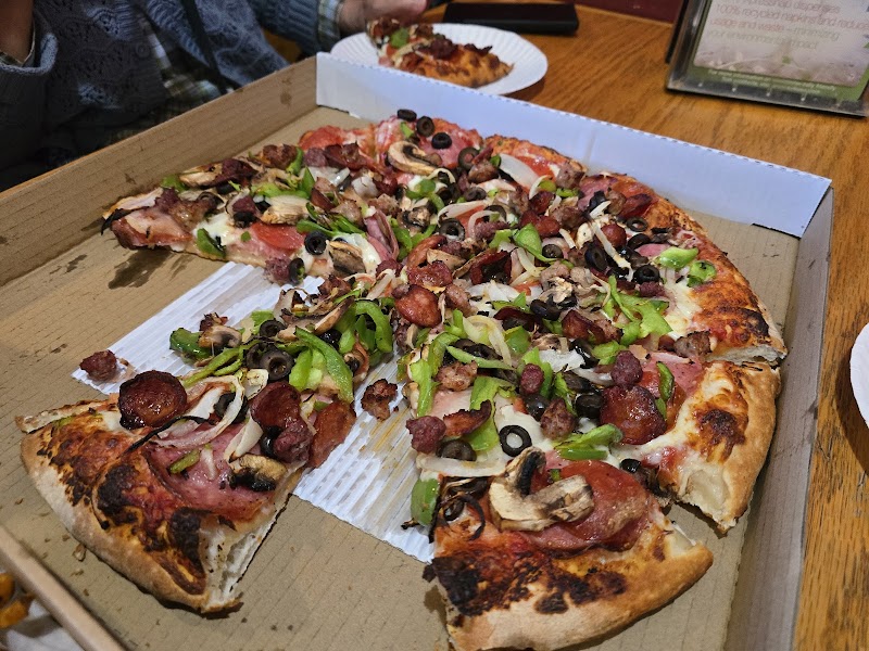Bronco Billy's Pizza Palace photo 2
