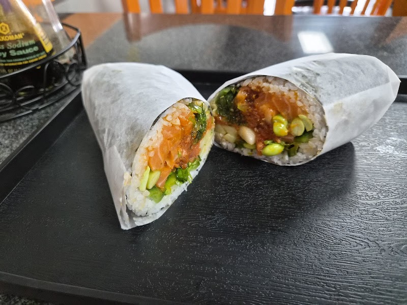 Poke Island Plus | Vietnamese Cuisine & Boba Smoothies photo 5