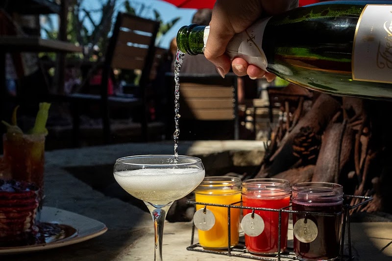 Lazy Dog Restaurant & Bar photo 5
