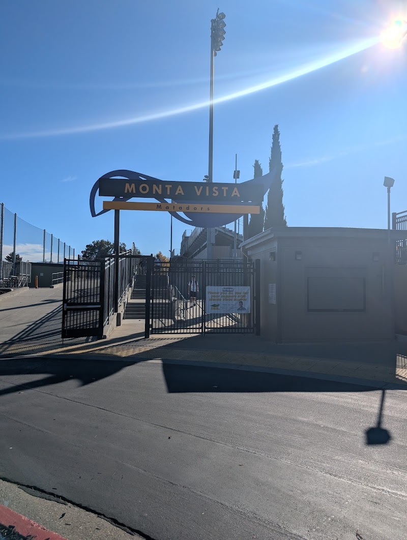 Photo of Monta Vista High School Tennis Court
