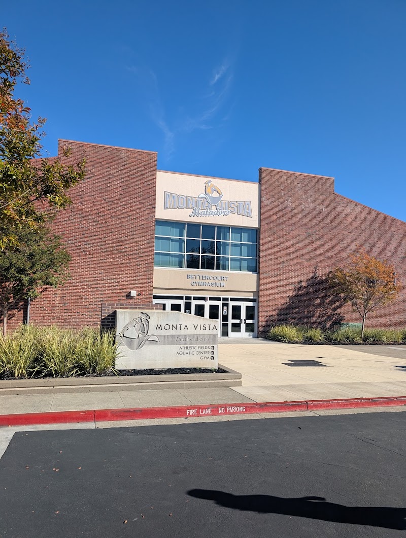 Monta Vista High School Tennis Court photo 2