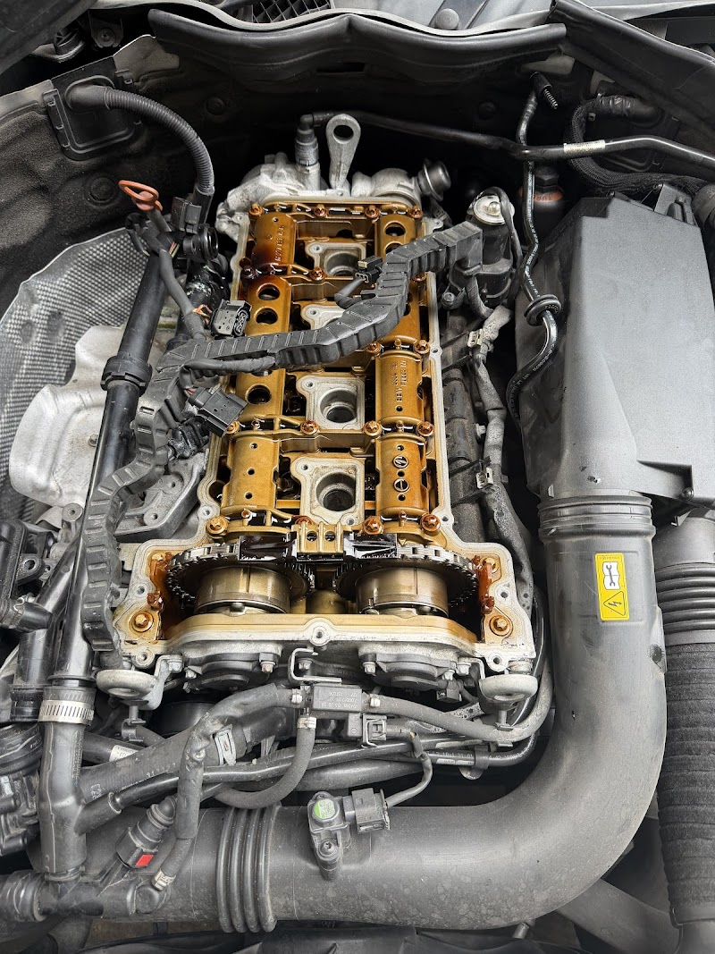 XH AUTO REPAIR & TIRES photo 5