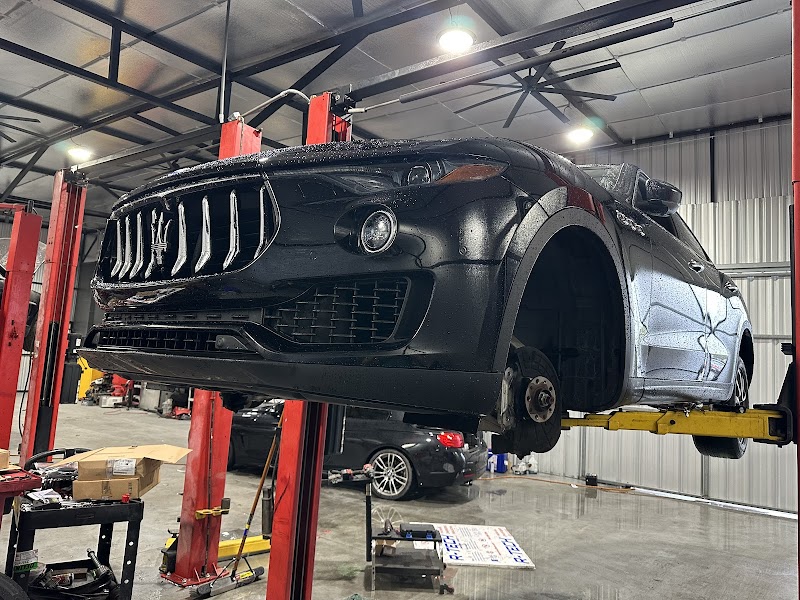 XH AUTO REPAIR & TIRES photo 3