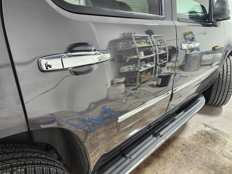 Photo of Hillcrest Auto Lounge- Autobody Repair & Paint