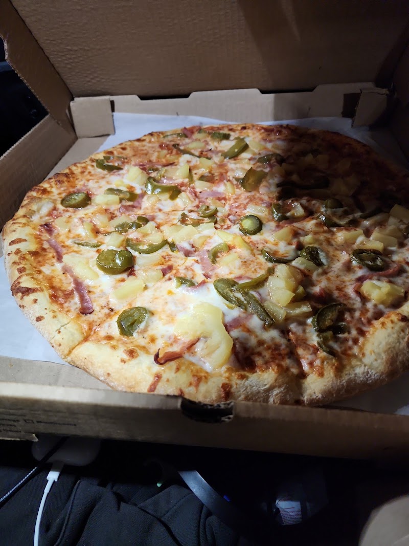Munchies Pizza & Wings photo 4