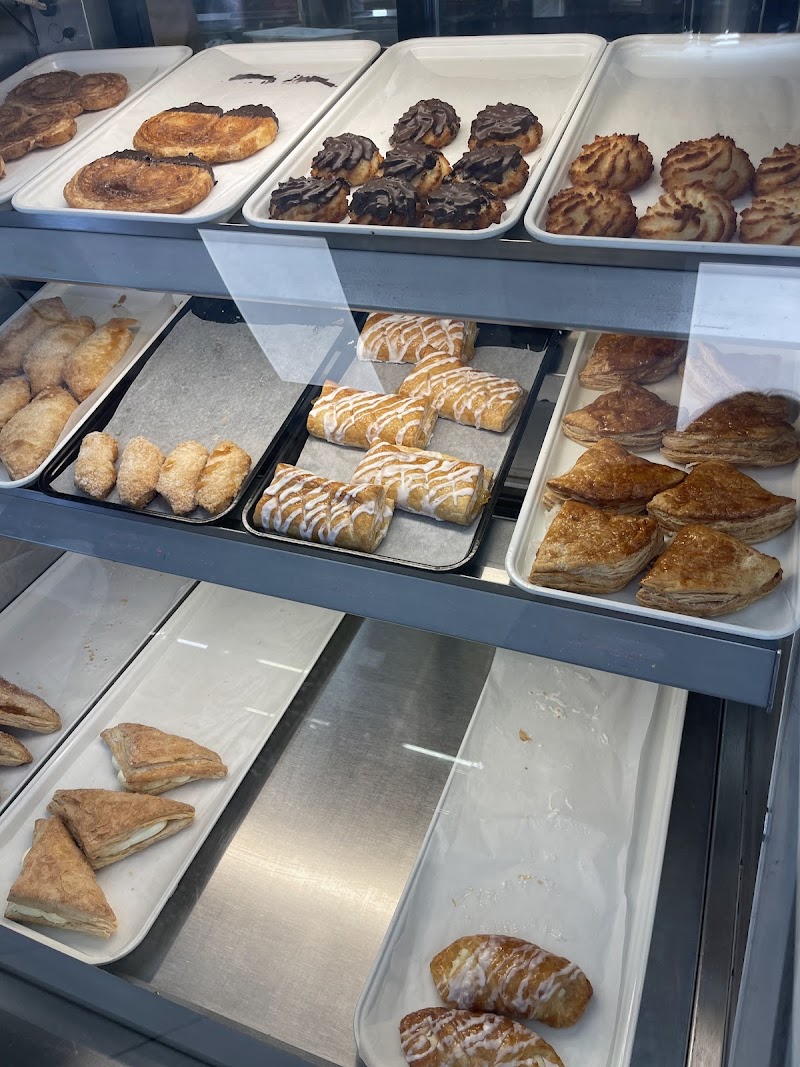 Strawberry Bakery Cafe photo 3