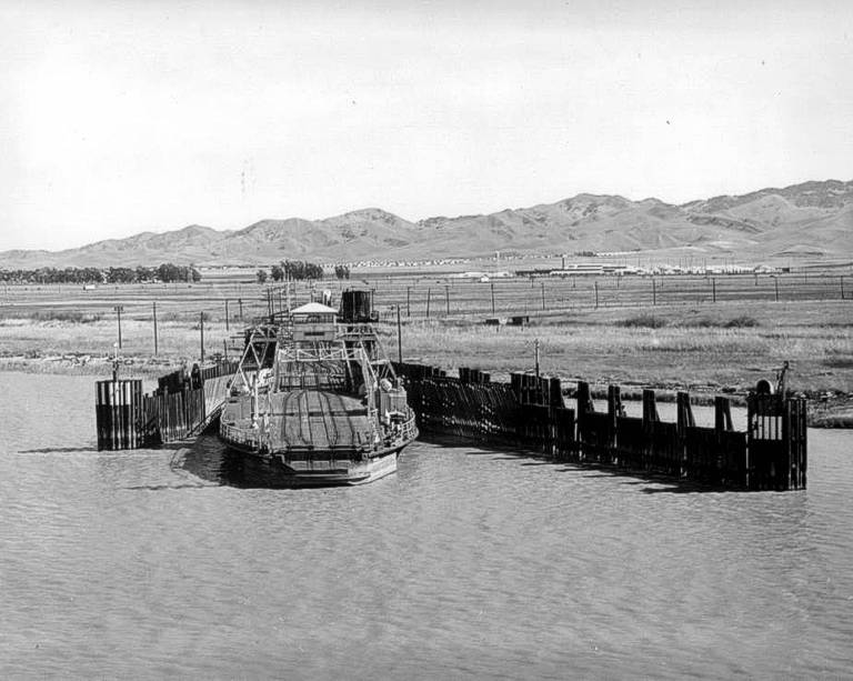 Photo of Sacramento Northern Mallard Island Ferry Pier Remains