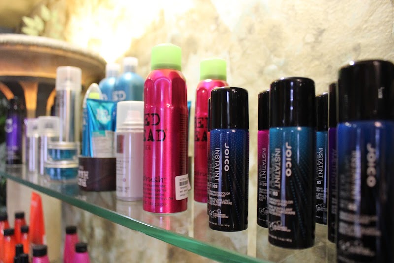 Studio 22 Salon & Spa photo 3