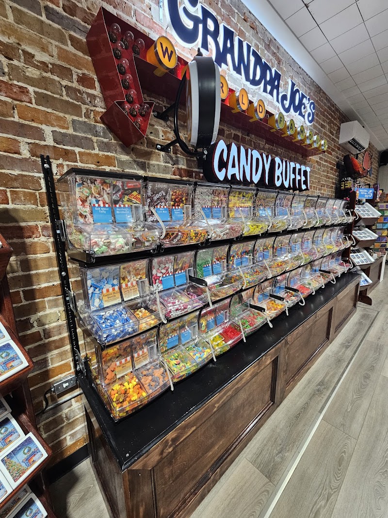 Grandpa Joe's Candy Shop - Leesburg, FL photo 3